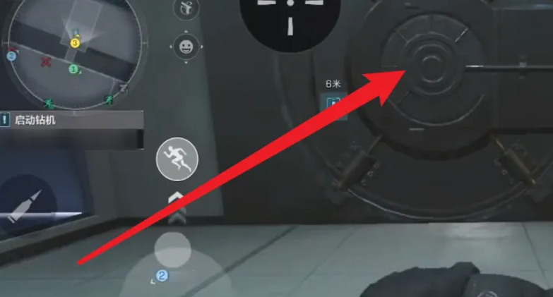 三角洲行动怎么用电锯开保险